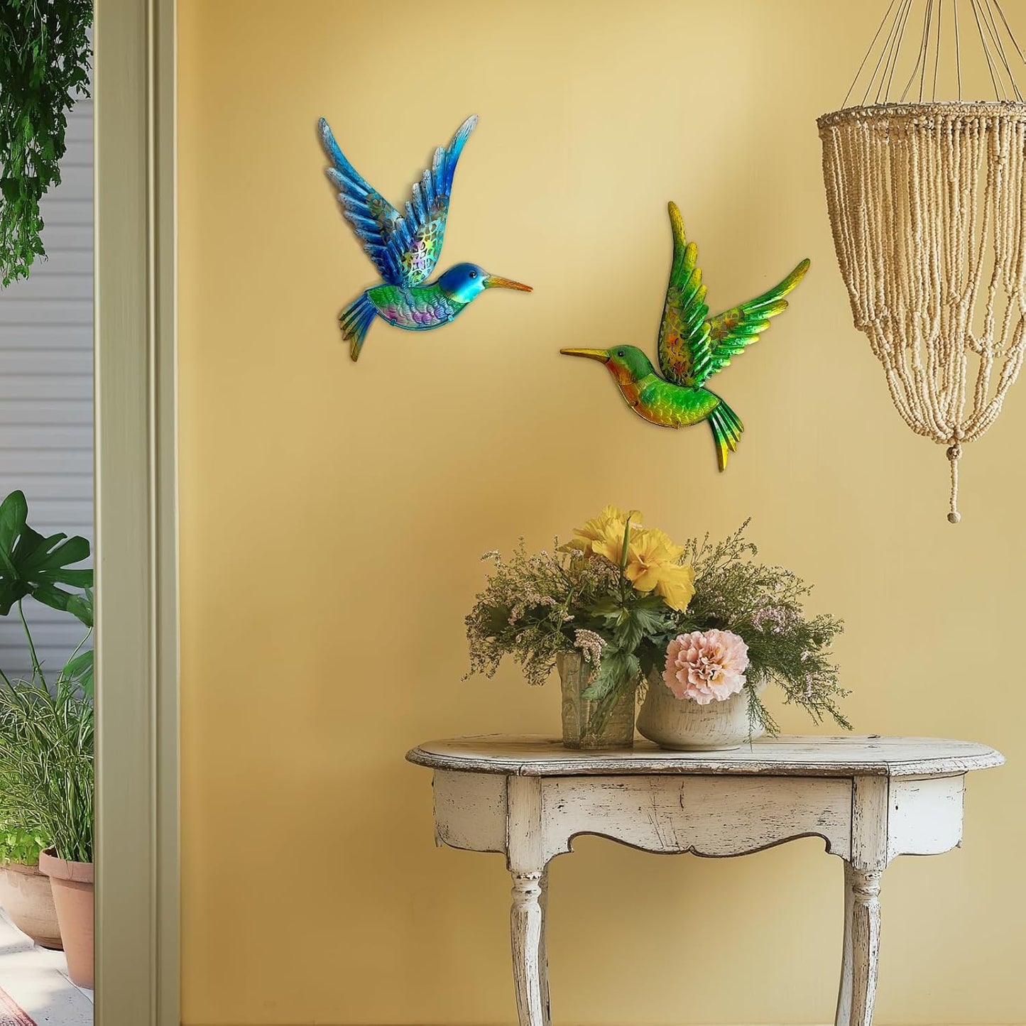 HONGLAND Metal Hummingbird Wall Art 12inch Metal Birds Wall Sculpture Garden Decoration Outdoor Statue Patio Fence Hanging Plaques 2 Pack(Blue-Green)