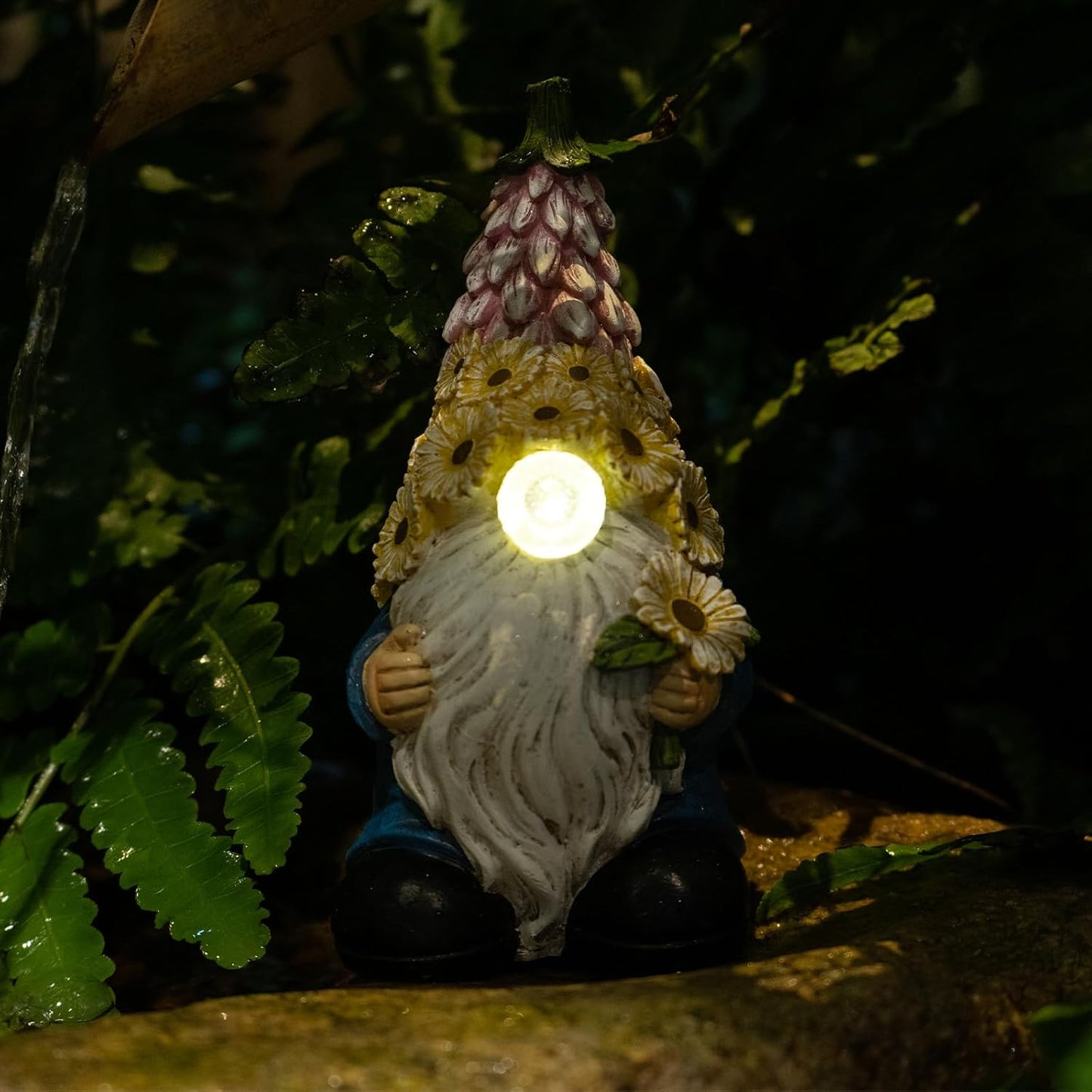 Garden Gnome Statue - Resin Gnome Figurine,with Solar LED Lights, Outdoor Decorations Art Sculpture for Patio Yard Lawn Garden Decor Lawn Ornaments Gnomes Gifts,7.68''