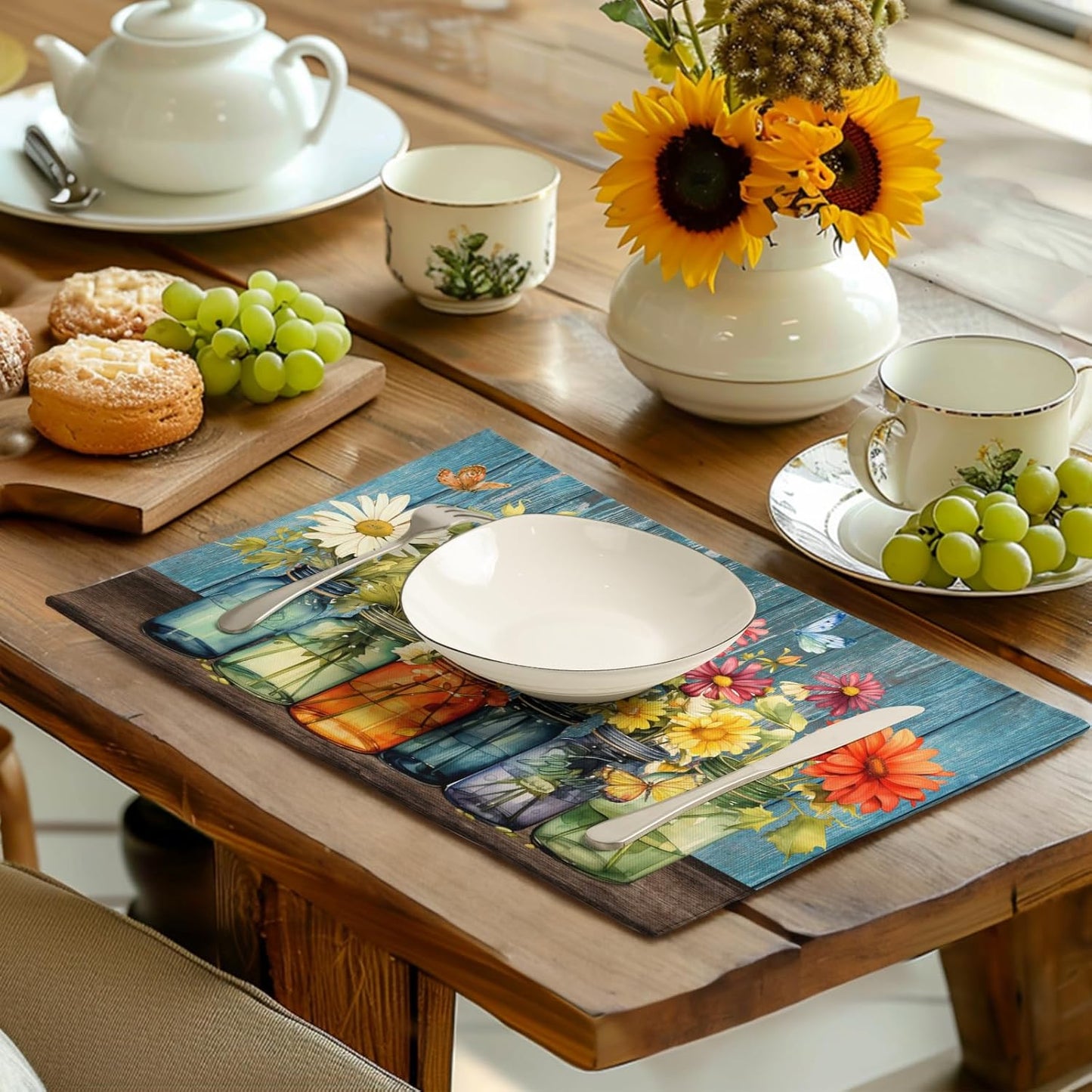 Rustic Daisy Placemats Set of 4 Vintage Flower Vases Wood Grain Linen Table Mats 12x18 Inch Summer Floral Wooden Board Farmhouse Washable Place Mat for Party Kitchen Dining Outdoor Indoor Decor
