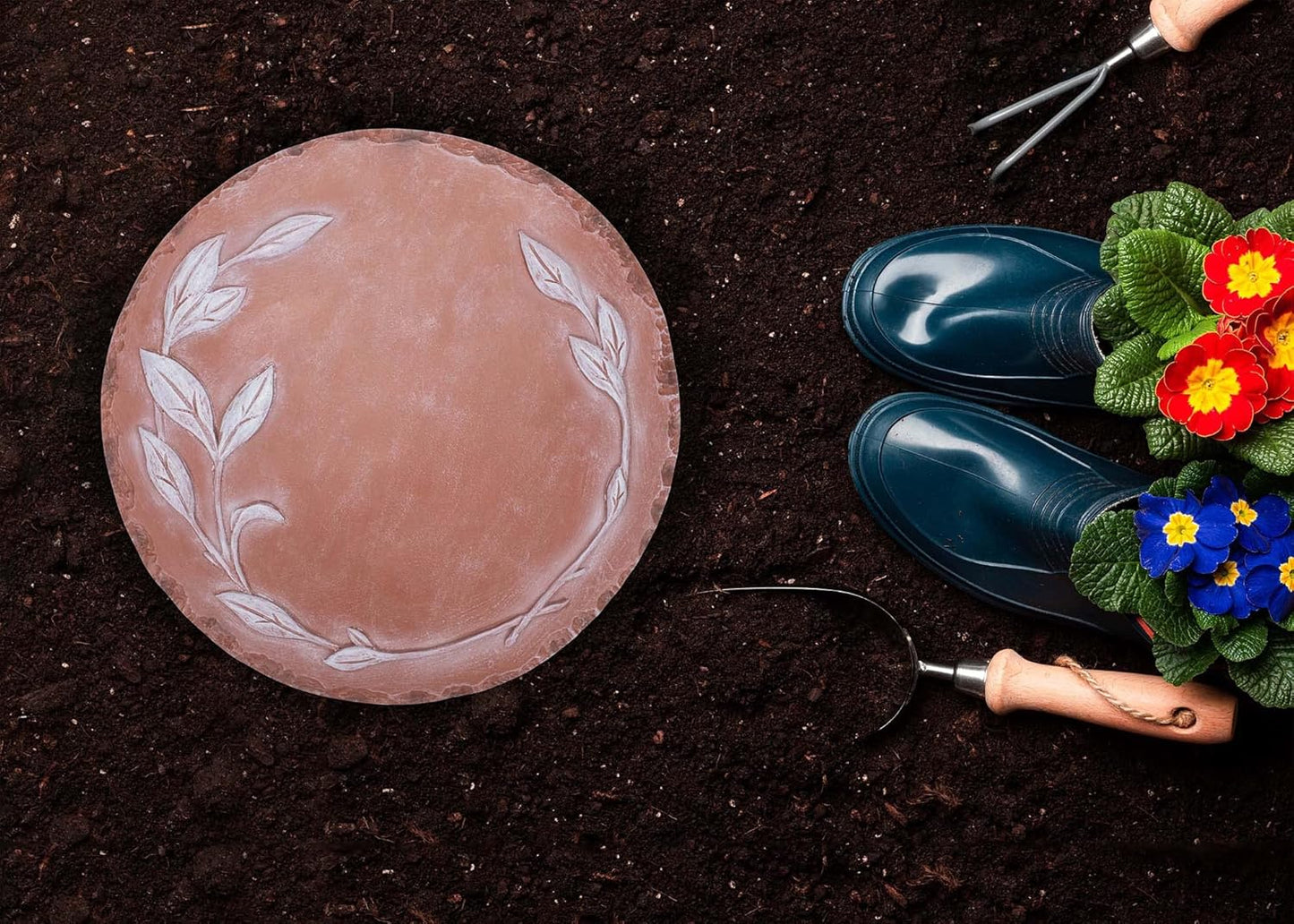 NAT & Jules Floral Laurel Wreath Leaves Pattern Dimensional Indoor Outdoor 12 inch Round Cast Resin Decorative Garden Stepping Stone, Patio, Walkway Sculpture Yard Art, White