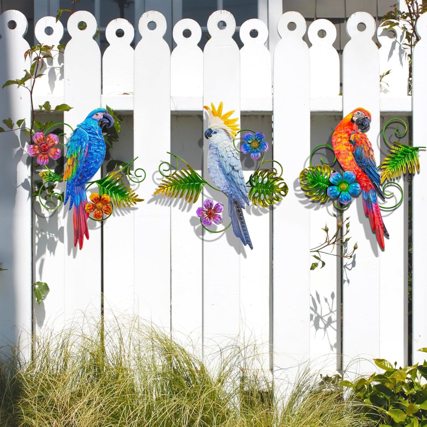 Metal Colorful Parrots Wall Art, 12 Inches Parrot Large Hanging Outside Decoration 3 Pack, Metal Bird Wall Decoration, Decor Outdoor Decorations for Yard, Garden Ornaments Patio Outside Porch Decor