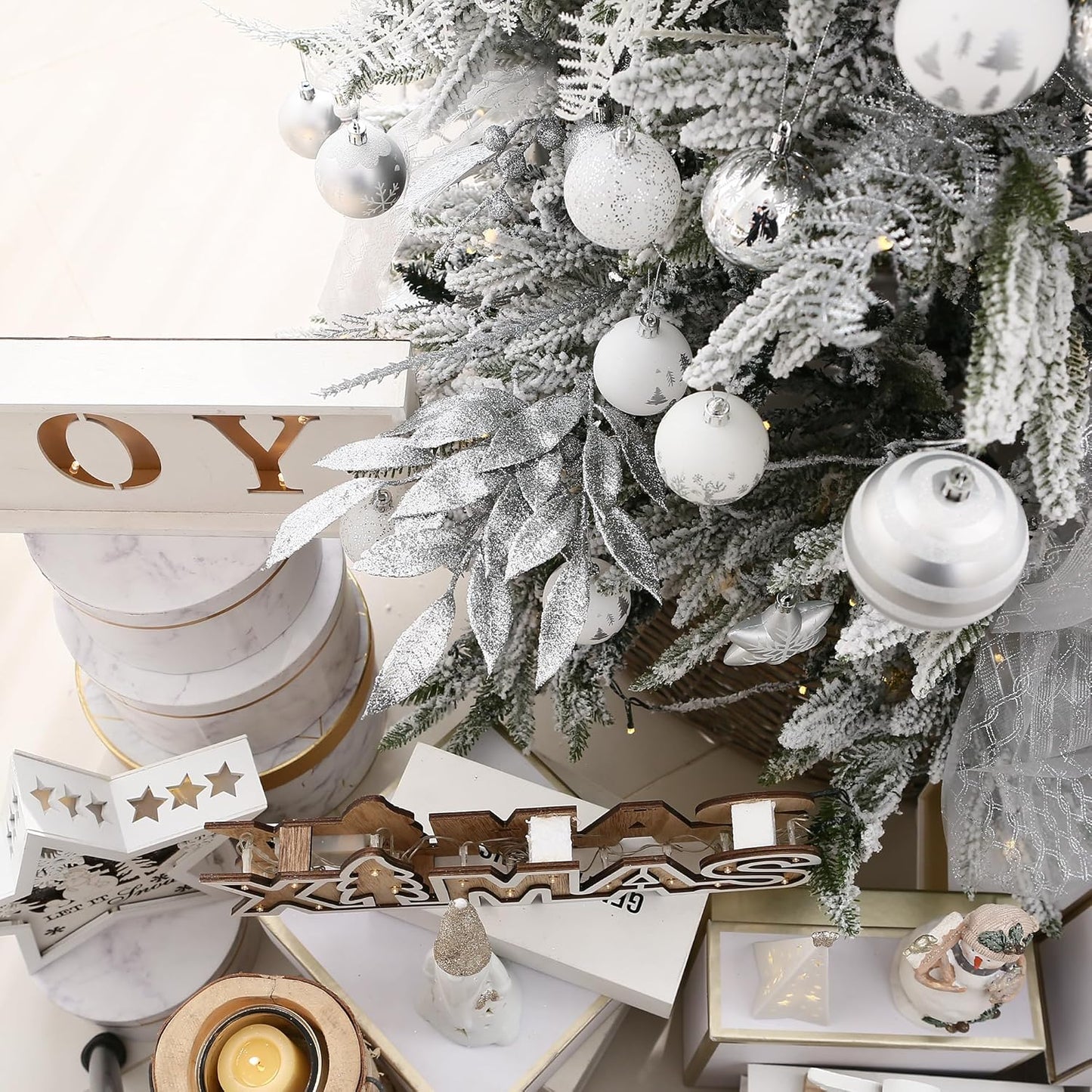 Sea Team 60mm/2.36" Delicate Contrast Color Theme Painting & Glittering Christmas Tree Pendants Decorative Hanging Christmas Baubles Balls Ornaments Set - 30 Pieces (Silver & White)