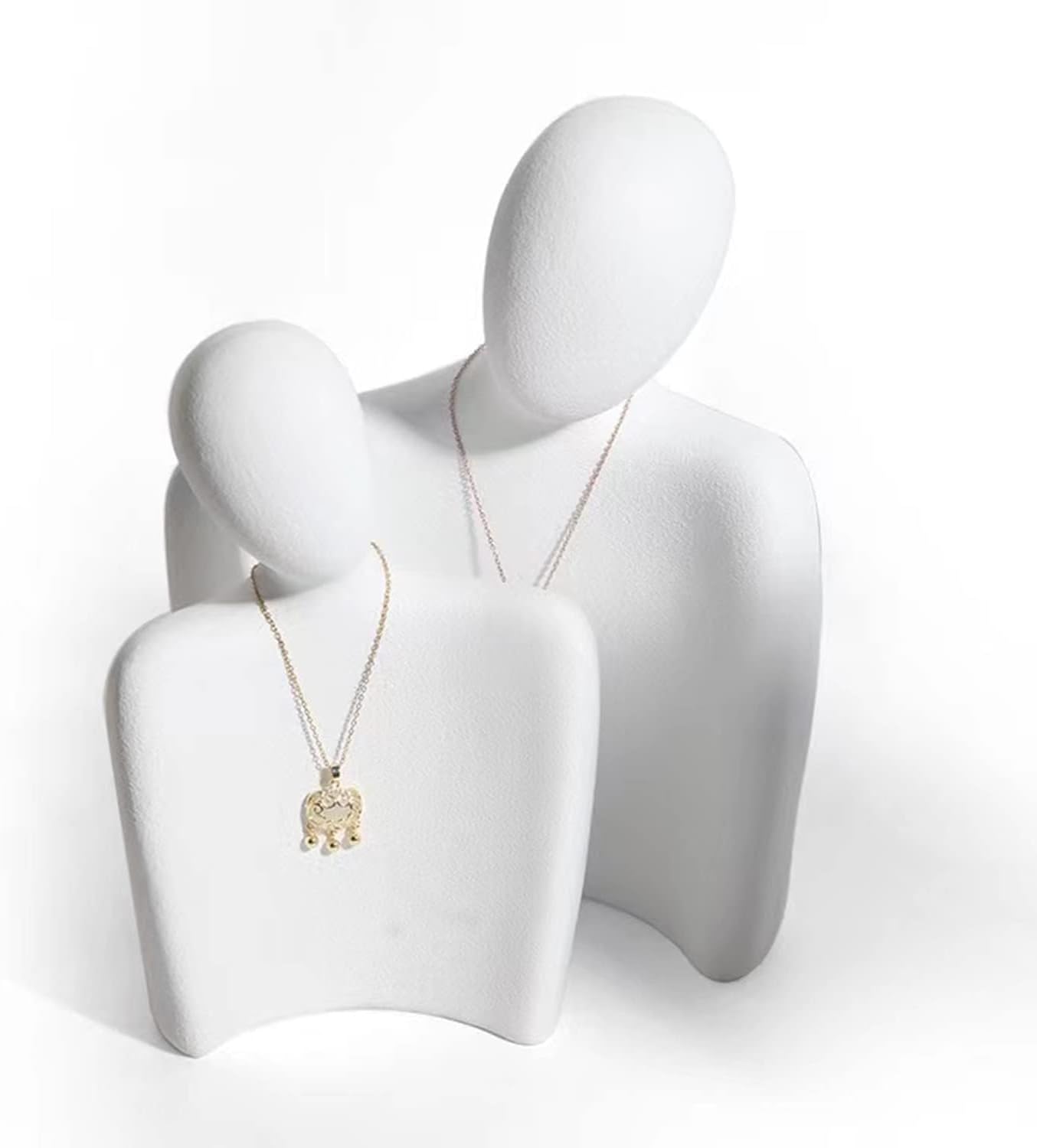 Hugging Couple Statues Ceramic Lover Figurine Characters Coffee Table Decor (White)