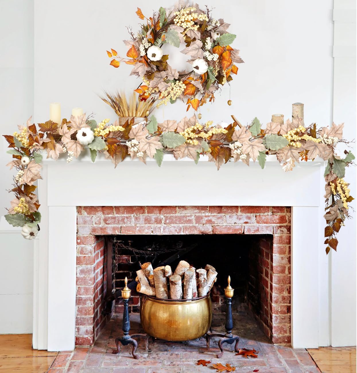DearHouse Fall Garland Maple Leaf, 5.9Ft Hanging Vine Garland White with Pumpkins and Berries Thanksgiving Decor for Home Wedding Fireplace Party Christmas (White&Brown)