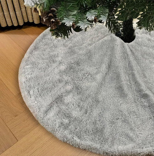 AOGU 48 Inch Faux Fur Christmas Tree Skirt Grey Shiny Plush Skirt for Merry Christmas Party Christmas Tree Decoration