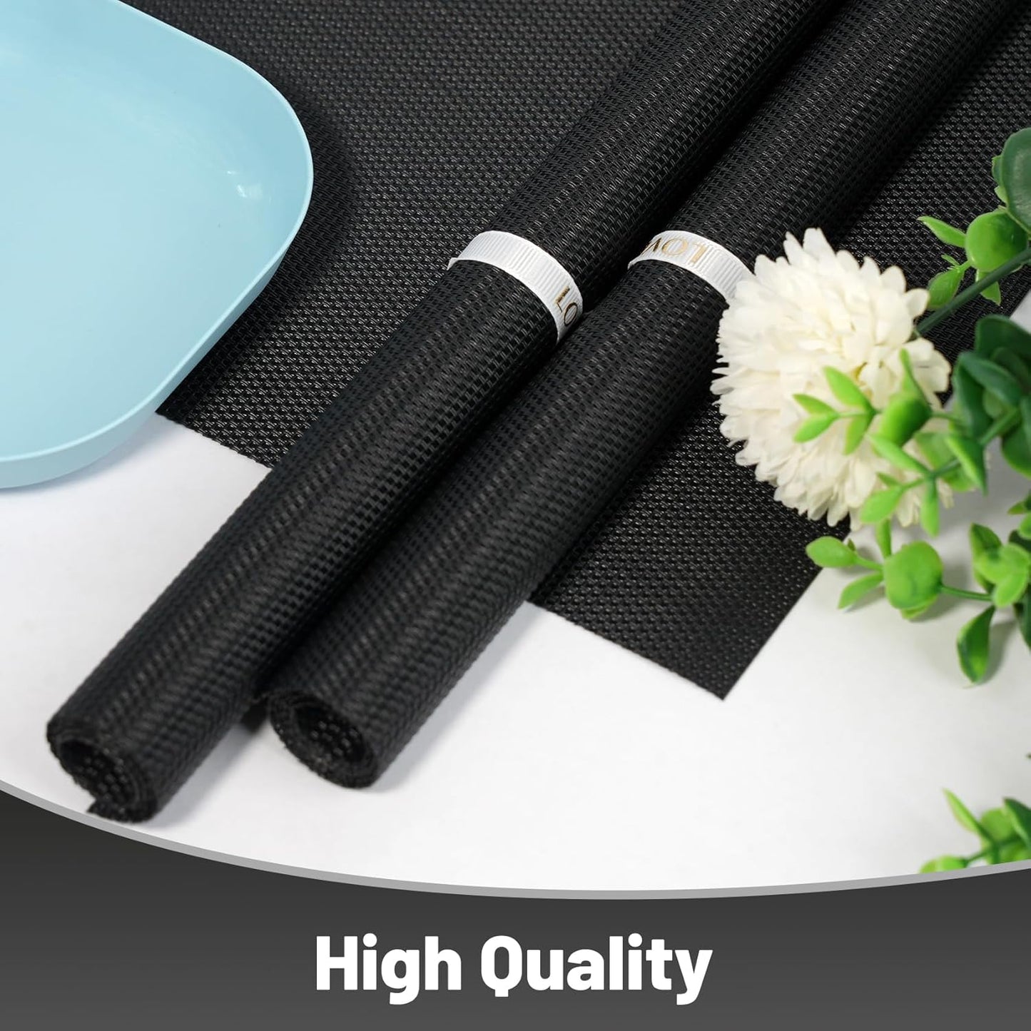 Placemats Set of 8，Non-Slip PVC Weave Table Mats Easy to Clean，Heat Resistant Place Mats for Kitchen Dining Table Decoration Indoor Outdoor，Black