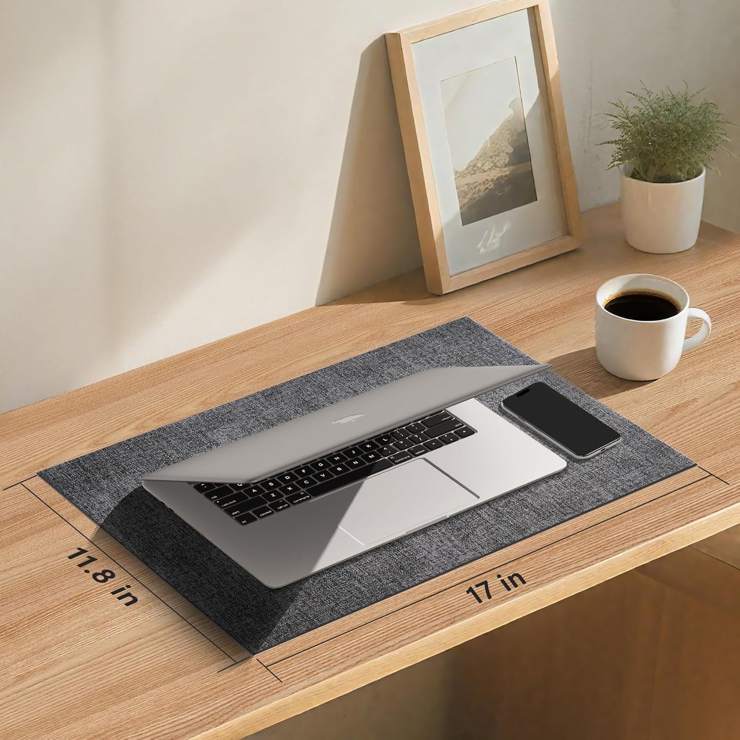 DOLOPL Placemats Set of 6, Reversible Wipeable & Heat Resistant Place Mats, Modern Faux Leather Table Mats for Kitchen, Neutral Waterproof Tablemats for Dining Table Decor, Wedding, Party(Charcoal)