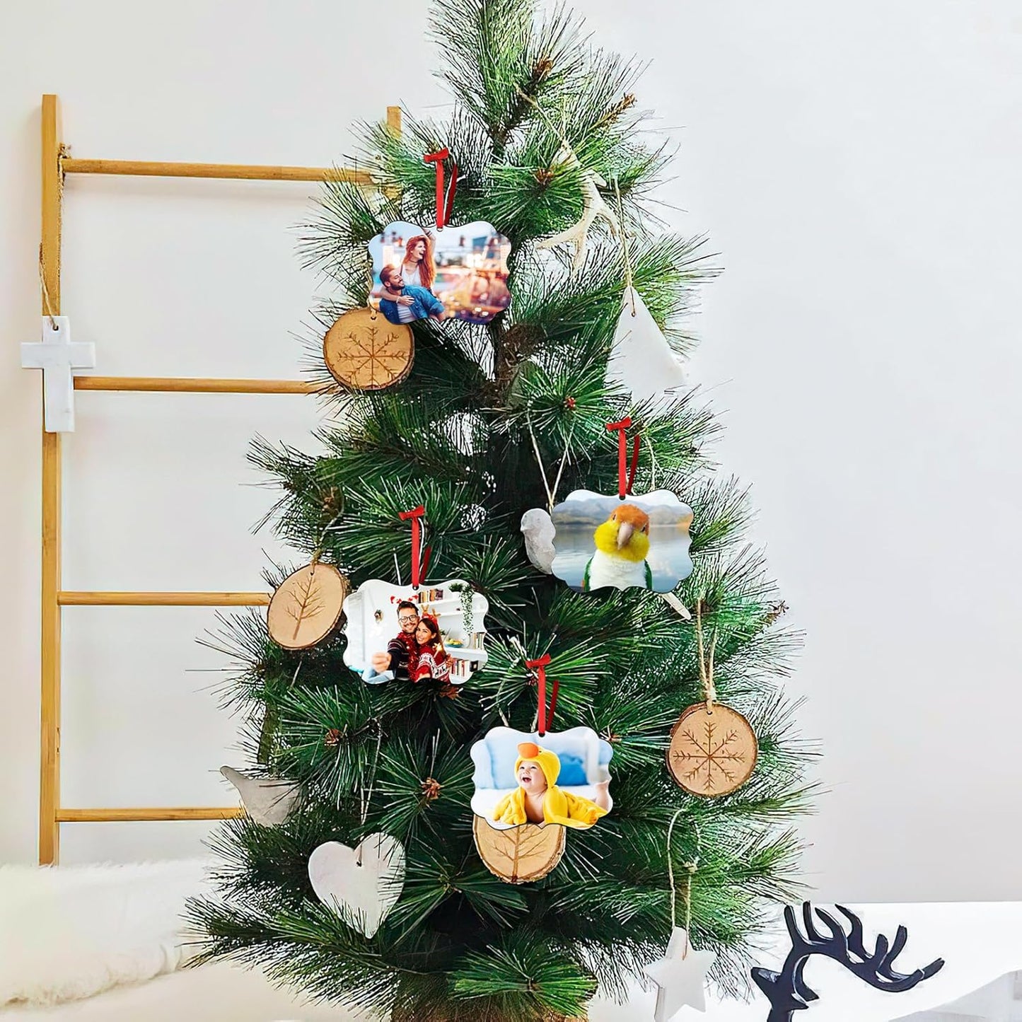 Valyria Personalized Christmas Ornaments 2025, Wood Custom Photo Text Hanging Ornament Customized Christmas Tree Decorations Gift for Family, Kids, Friends, Couples, Wedding