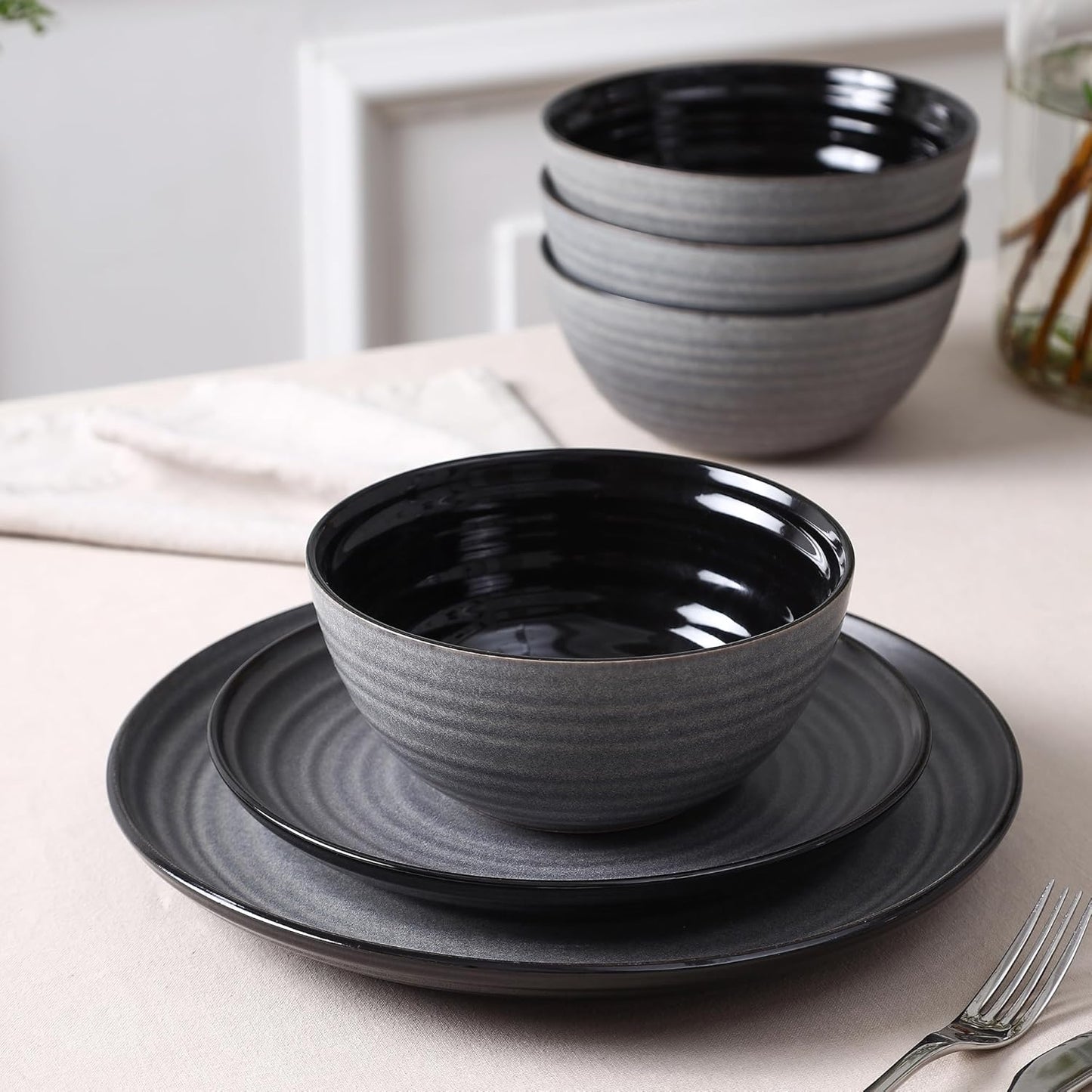 Stone Lain Dua 24-Piece Dinnerware - Stoneware, Plate and Bowls, Dishwasher and Microwave Safe, Dish Set for 8, Black
