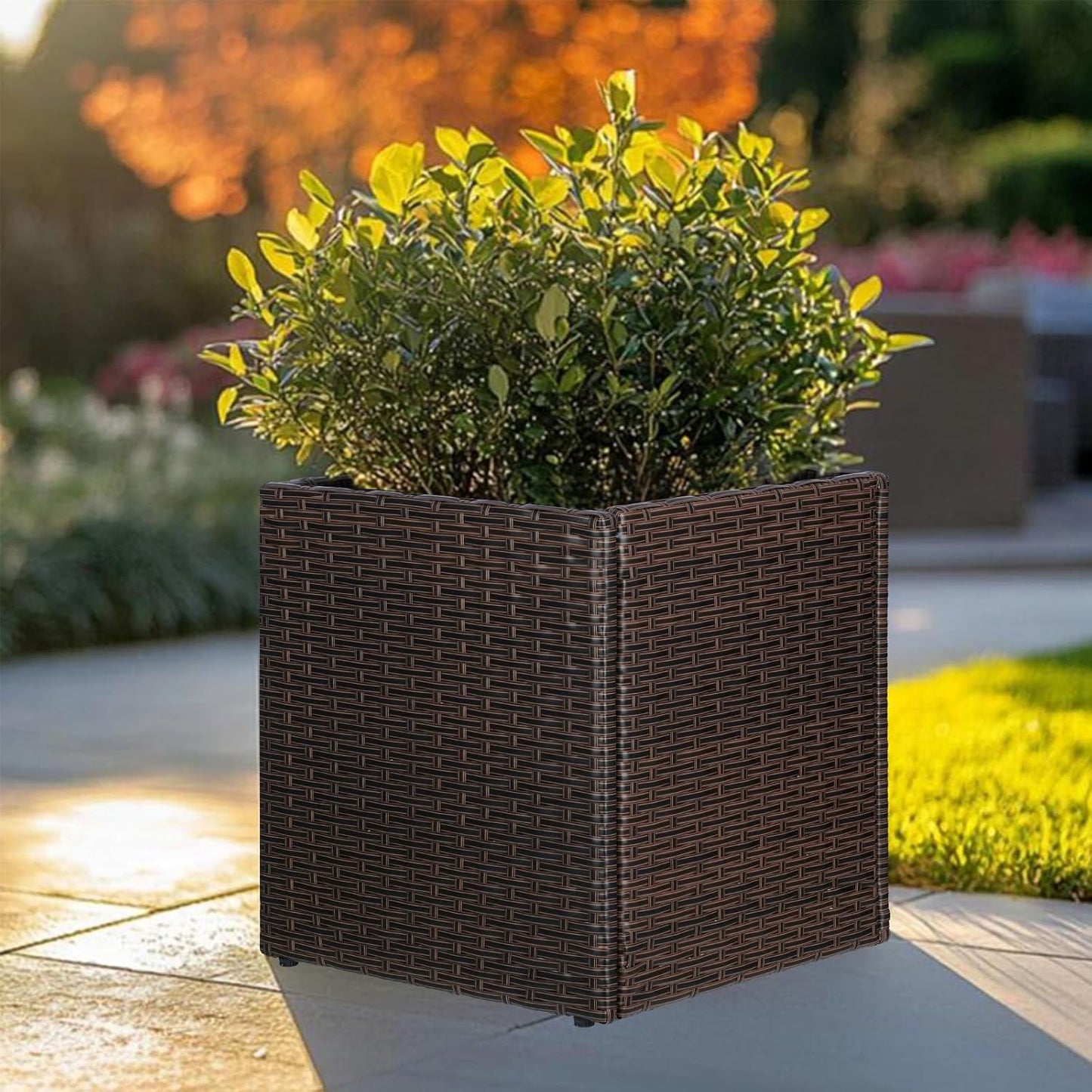 LEWIS&WAYNE Large Square Planter Box Handmade Wicker Tall Planters for Outdoor Plants with Removable Liners Modern Planter for Indoor Outdoor Garden Patio Front Porch - Brown, 17''x17''x18''