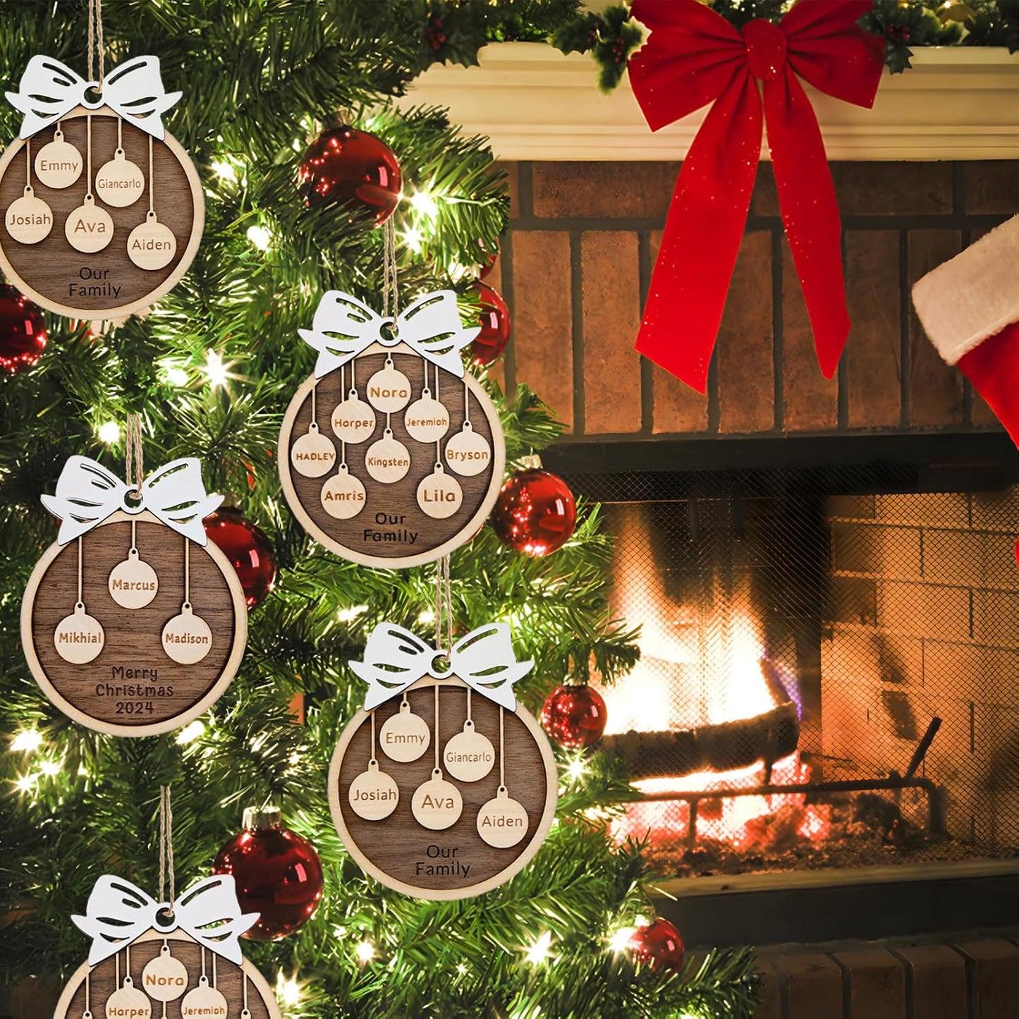 Personalized Christmas Ornaments 2025 with Family Names Custom Wooden Ornaments for Christmas Tree Personalized Christmas Ornament Gifts (1-10 Names)