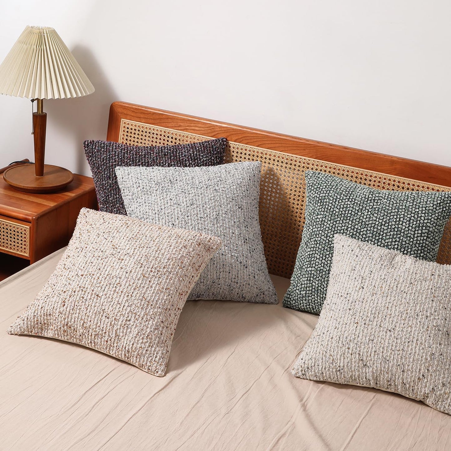 Striped Throw Pillow Covers 16x16 Set of 2 Green Textured Boucle Chic Morden Boho Accent Farmhouse Square Decorative Couch Pillow Covers for Home Decor Bed Sofa Living Room