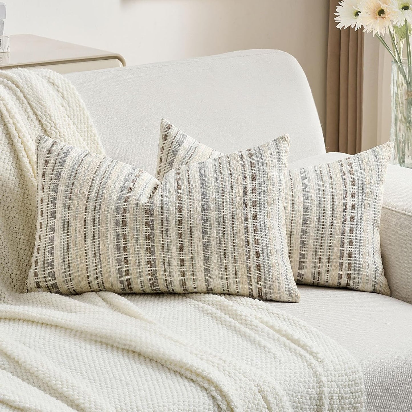 FUTEI Grey White Decorative Throw Pillow Covers 12x20 Inch Set of 2,Soft Cozy Chenille Jacquard Textured Pillow Case,Boho Home Decor for Couch Bed Living Room