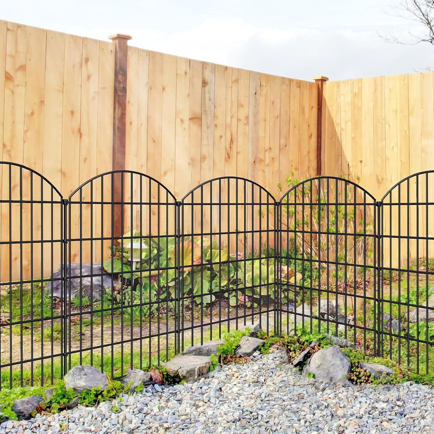Metal Garden Fence 42in (H) x 18.7ft (L), 8 Panels + 9 Stakes Dog Fence Border Fence Animal Barrier, No Dig Garden Fencing for Yard Flower Bed Lawn Patio Outdoor, CTW4208 Black