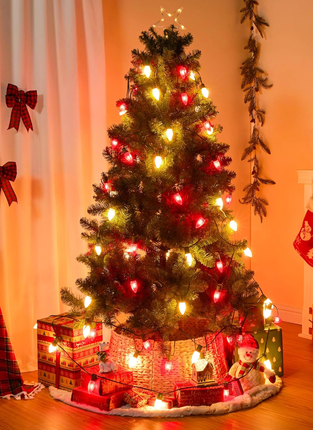 Outdoor Christmas Lights, 100 Ft C9 LED Commercial String Lights with Red and Warm White Strawberry C9 Bulbs, Waterproof Connectable UL Certified C9 Lights for Indoor Yard Xmas Tree House Decor