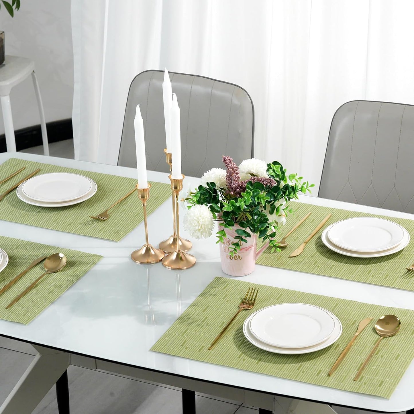 Placemats Set of 6，Non-Slip PVC Weave Table Mats Easy to Clean，Heat Resistant Place Mats for Kitchen Dining Table Decoration Indoor Outdoor，Pea Green