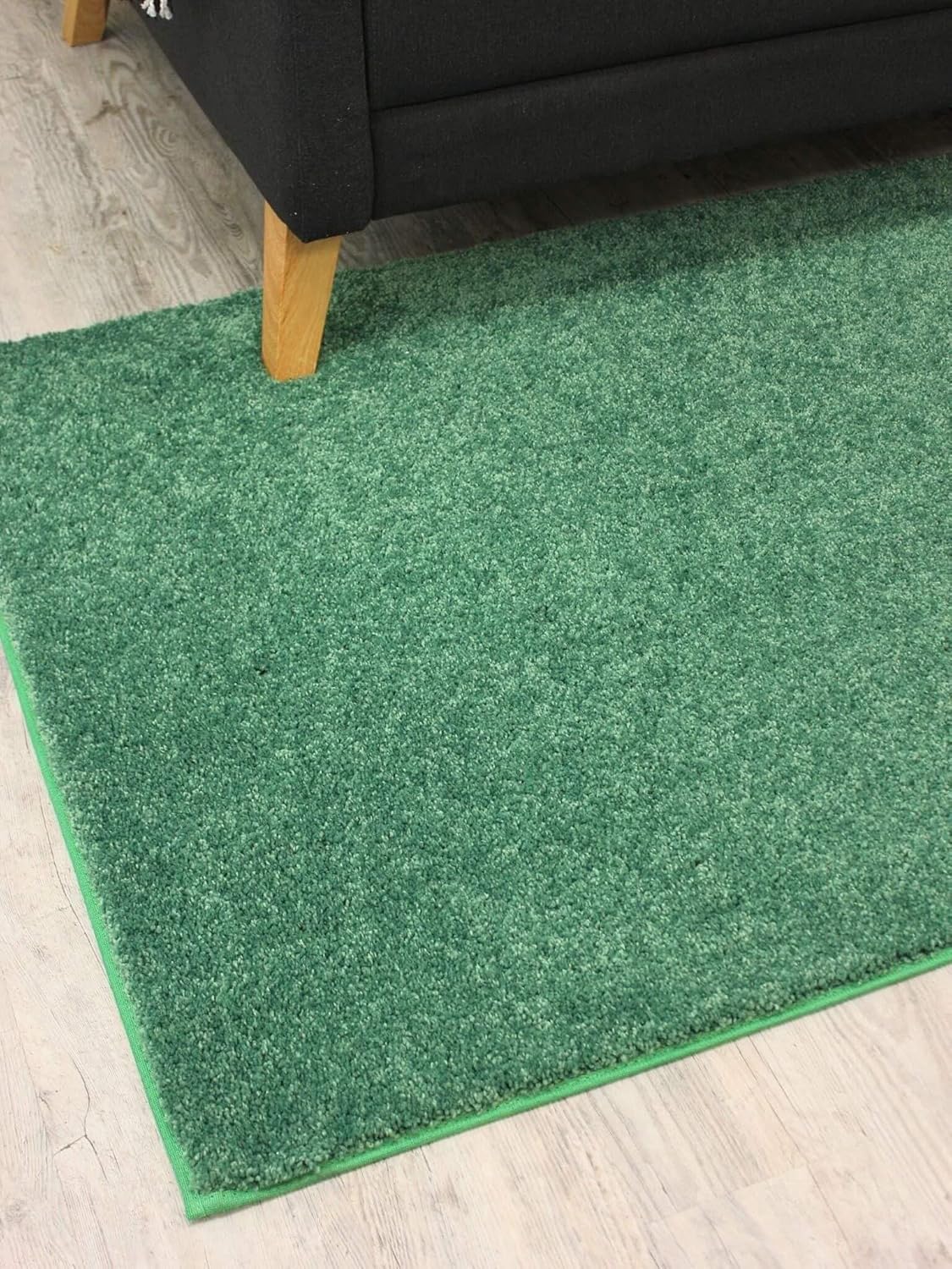 KOECKRITZ Soft and Colorful Kids Classroom Area Rugs (Passes Flammability Pill Test) Many Sizes and Bright Colors to Select from (6' Round, Froggy)