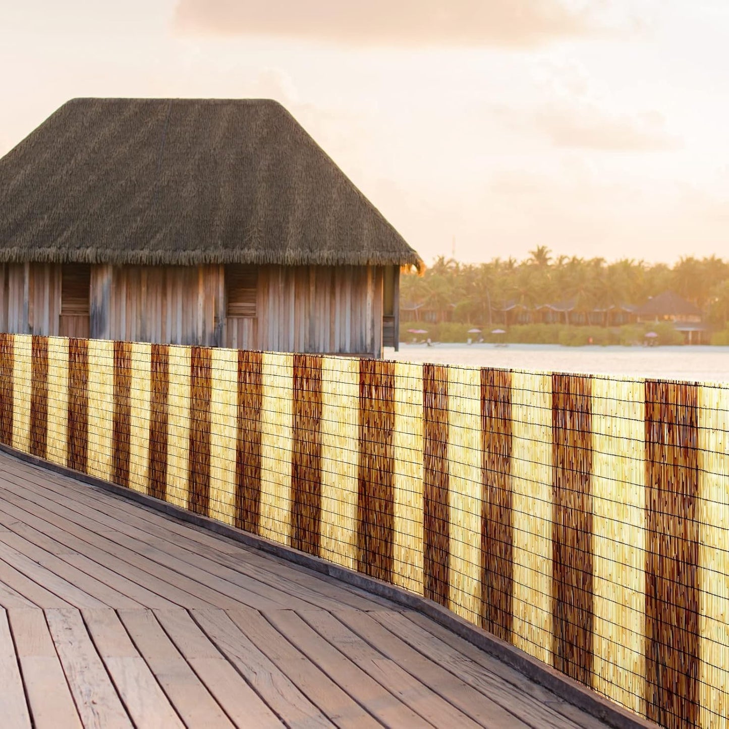 Natural Reed Fencing Rolls,5.5FT X 16.4FT Reed Screen Curtain Fence Covering Privacy Bamboo for Outdoor Backyard Patio（Stripy）