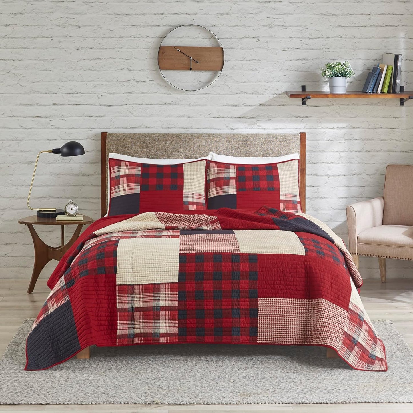 Woolrich Sunset Reversible Quilt Set - Cottage Styling Reversed to Solid Color, All Season Lightweight Coverlet, Cozy Bedding Layer, Matching Shams, Oversized King/Cal King, Plaid Red 3 Piece