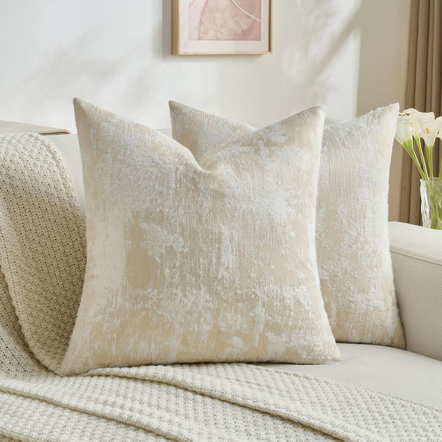 FUTEI Yellow White Decorative Throw Pillow Covers 18x18 Inch Set of 2,Soft Faux Cashmere Jacquard - Textured & Cozy Cushion Case,Modern Home Decor for Couch Bed Living Room