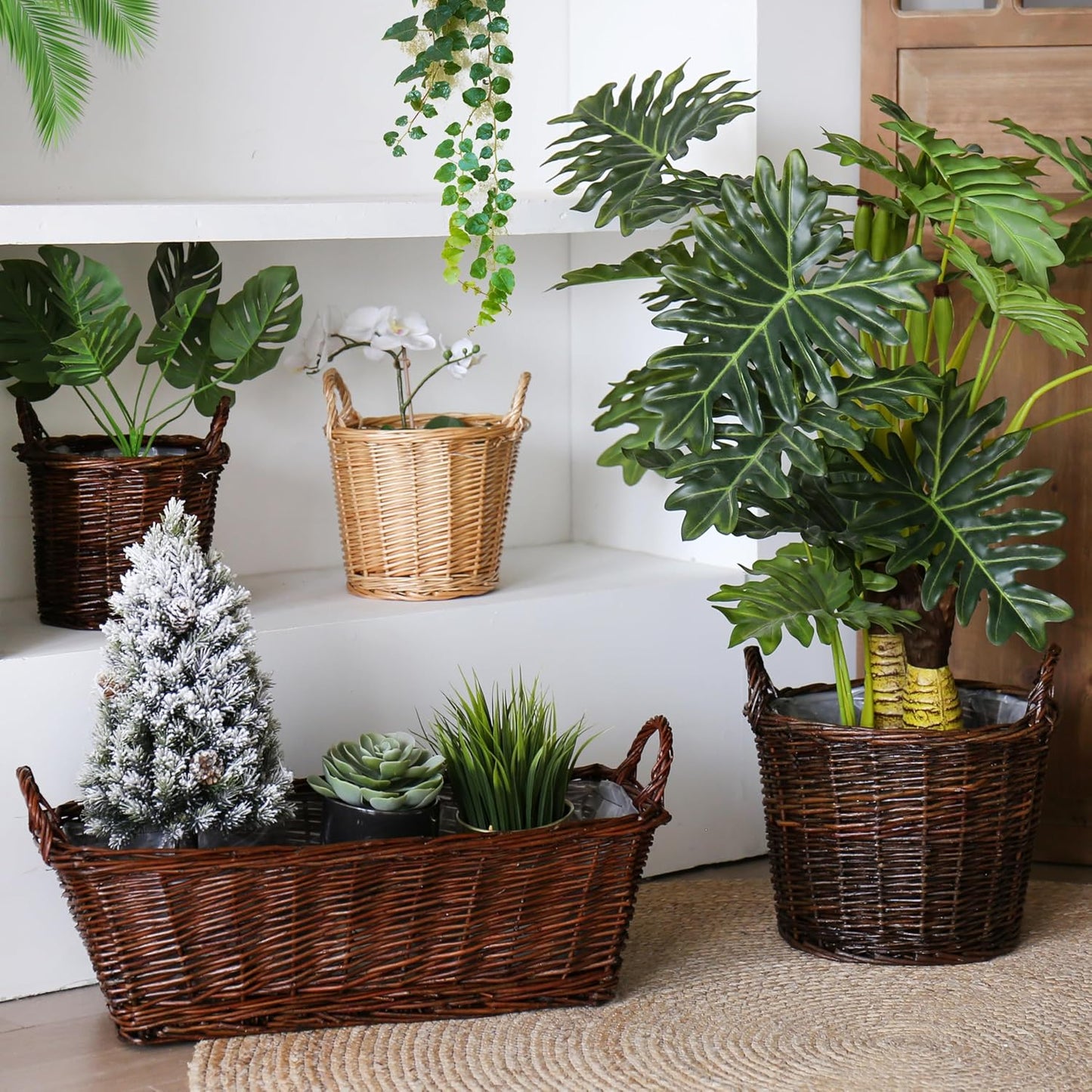 Handwoven Wicker Planter Basket with Waterproof Liner – Natural Yellow Decorative Flower Pot Holder for Indoor Use - Small Size (Inner Top Ø 7", Inner Height 5.9")
