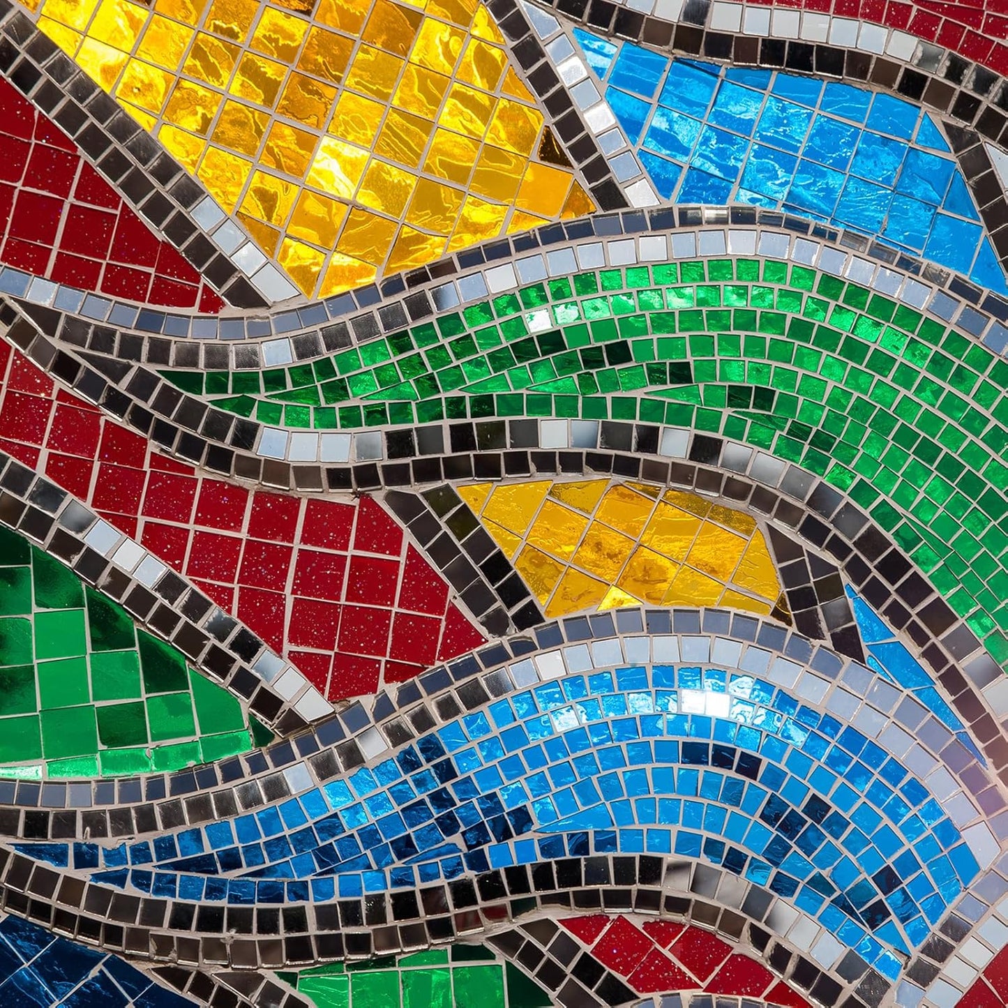 MECCANIXITY Self Adhesive Glass Mirror Mosaic Tiles 3200 Pcs 5 x 5 mm Disco Tiles for Craft Decoration Glass Mirror Disco Ball Green 2 Pcs