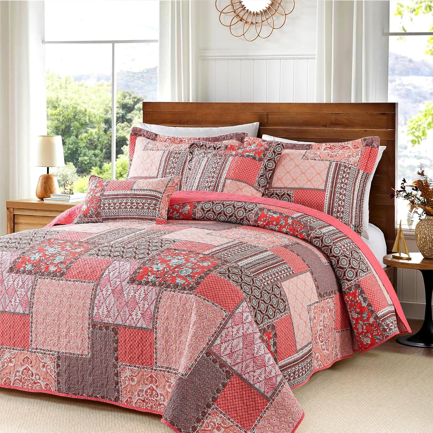 VAPUTAR Cotton Quilts Queen Size, Pink Farmhouse Bedspreads Queen Size (90 * 98 in) - 3 Pieces Lightweight Patchwork Floral Queen Quilt Bedding Set, Queen Coverlet Set Suitable for All Season